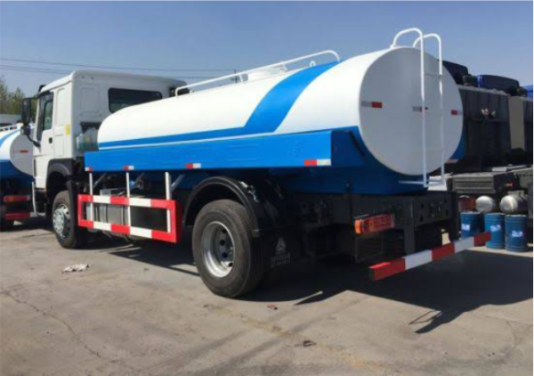 sinotruk howo tanker truck